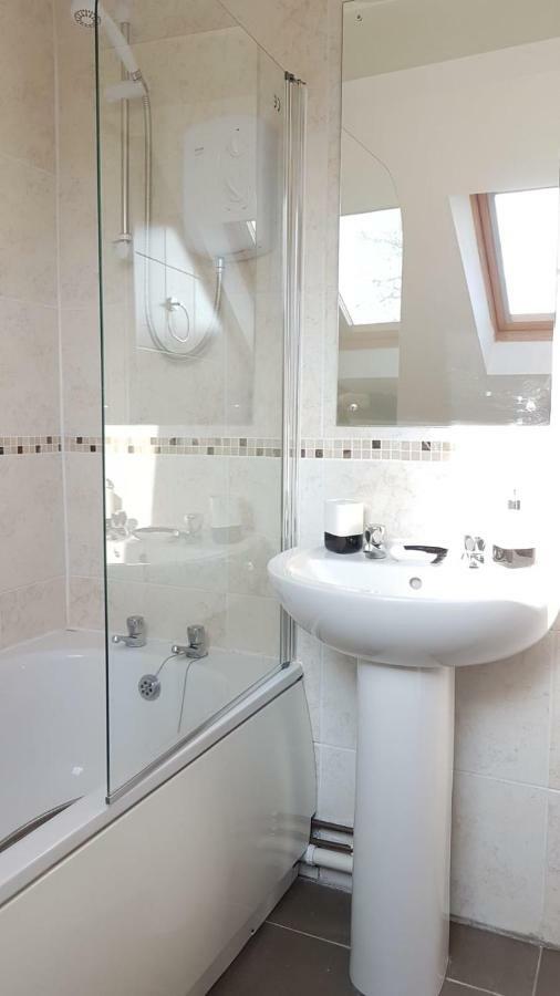 Cowley Spacious Flat With Parking, أكسفورد المظهر الخارجي الصورة